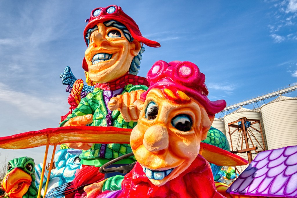 carnival graveyard carnaval hdr urbex carnavalsoptocht corso trash verlaten abandoned lost places